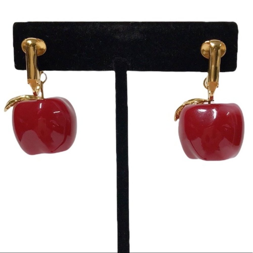 Vintage Red Apple Clip-On Earrings - Picture 5 of 9